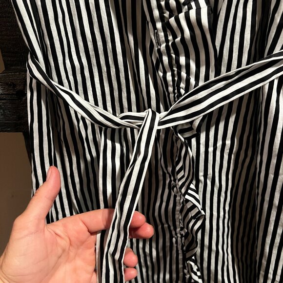 Who What Wear Black & White Stripe Midi Dress Size Small - Picture 6 of 8